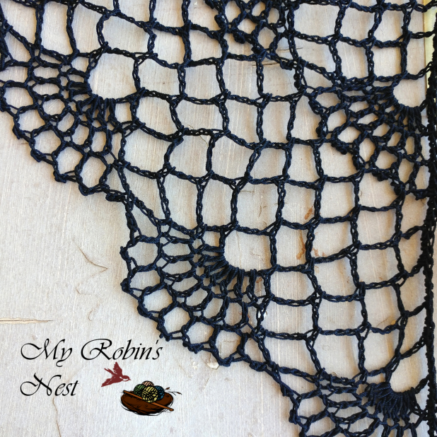 Mary My Queen Chapel Veil in black