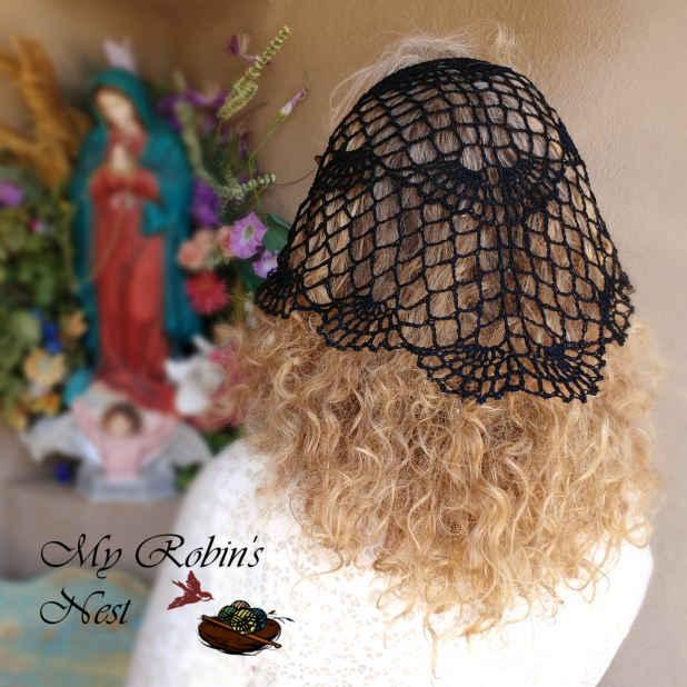 Mary My Queen Chapel Veil in black