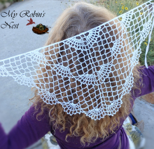 Mary My Queen Chapel Veil in white